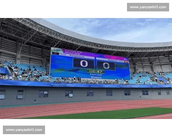 高清稳定足球赛事直播入口实时赛程数据一站式观赛平台精彩体验 - 副本 - 副本 (4)